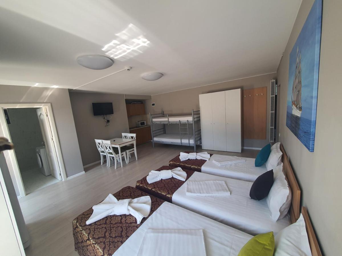Aparthotel Nevada - Apartamente コンスタンツァ エクステリア 写真